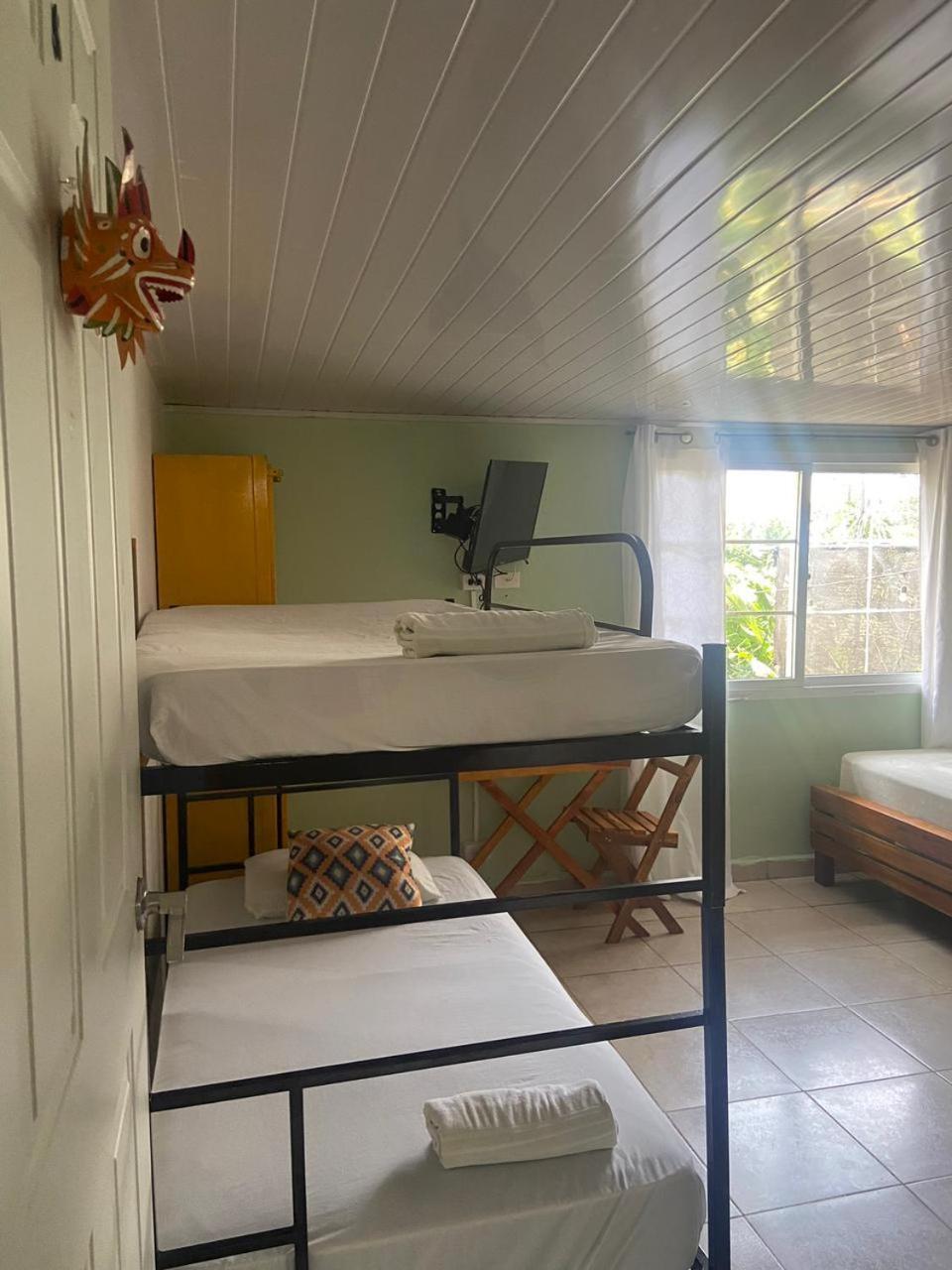 Hostel Travelers Chitré Екстериор снимка